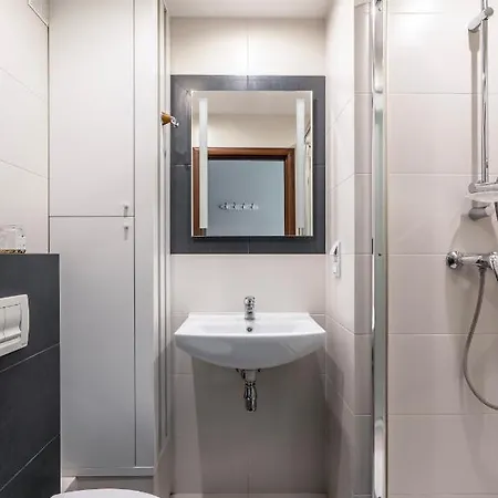 16 Centrum - Mieszkanie Dla 2 Osob Апартаменти *